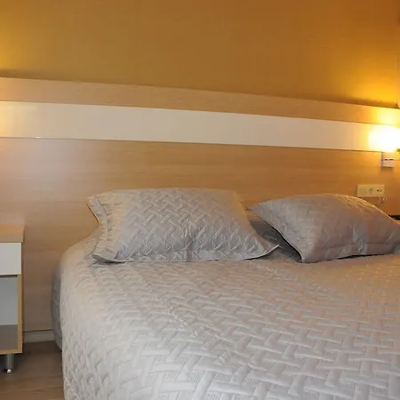 Hotel Laville *